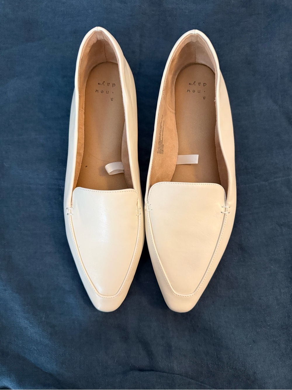 a new day Cream Pointed-Toe Leather Flats